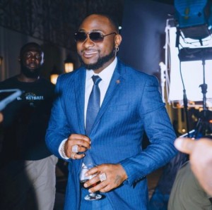 Davido Becomes First African Artiste With 20 Million Instagram Followers