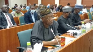 FG Threatens To Ban Facebook, Instagram, WhatsApp, Others